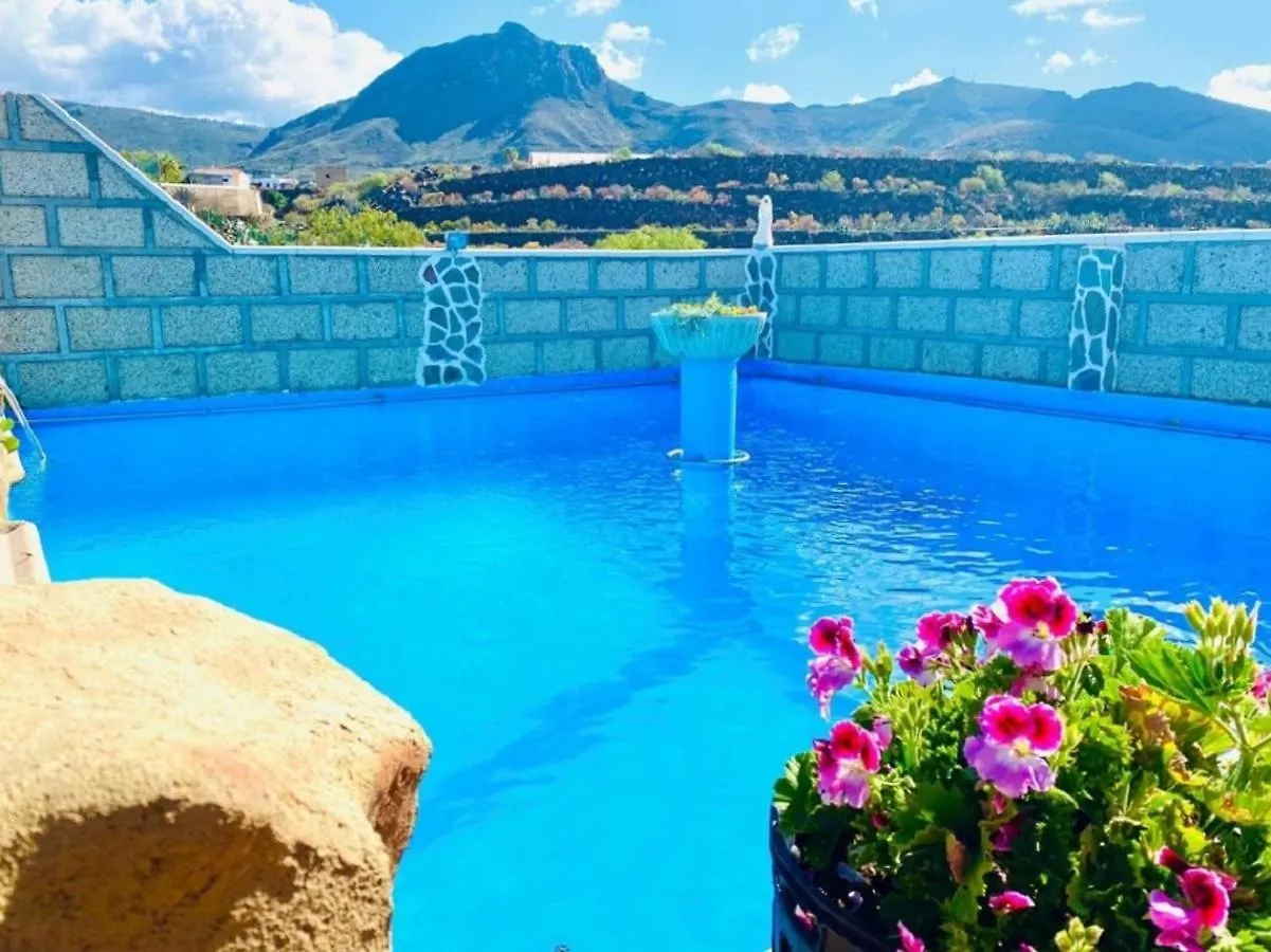 Macaronesia Love Spa, Sauna Y Piscina Buzanada Lägenhet
